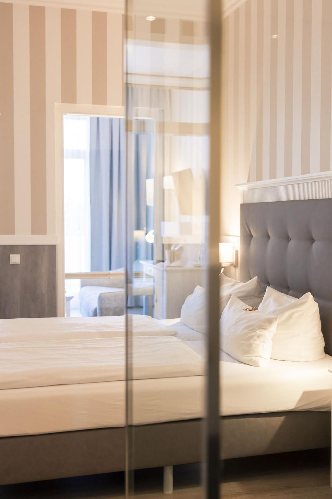 Resort Hotel IV Jahreszeiten Цингст Экстерьер фото