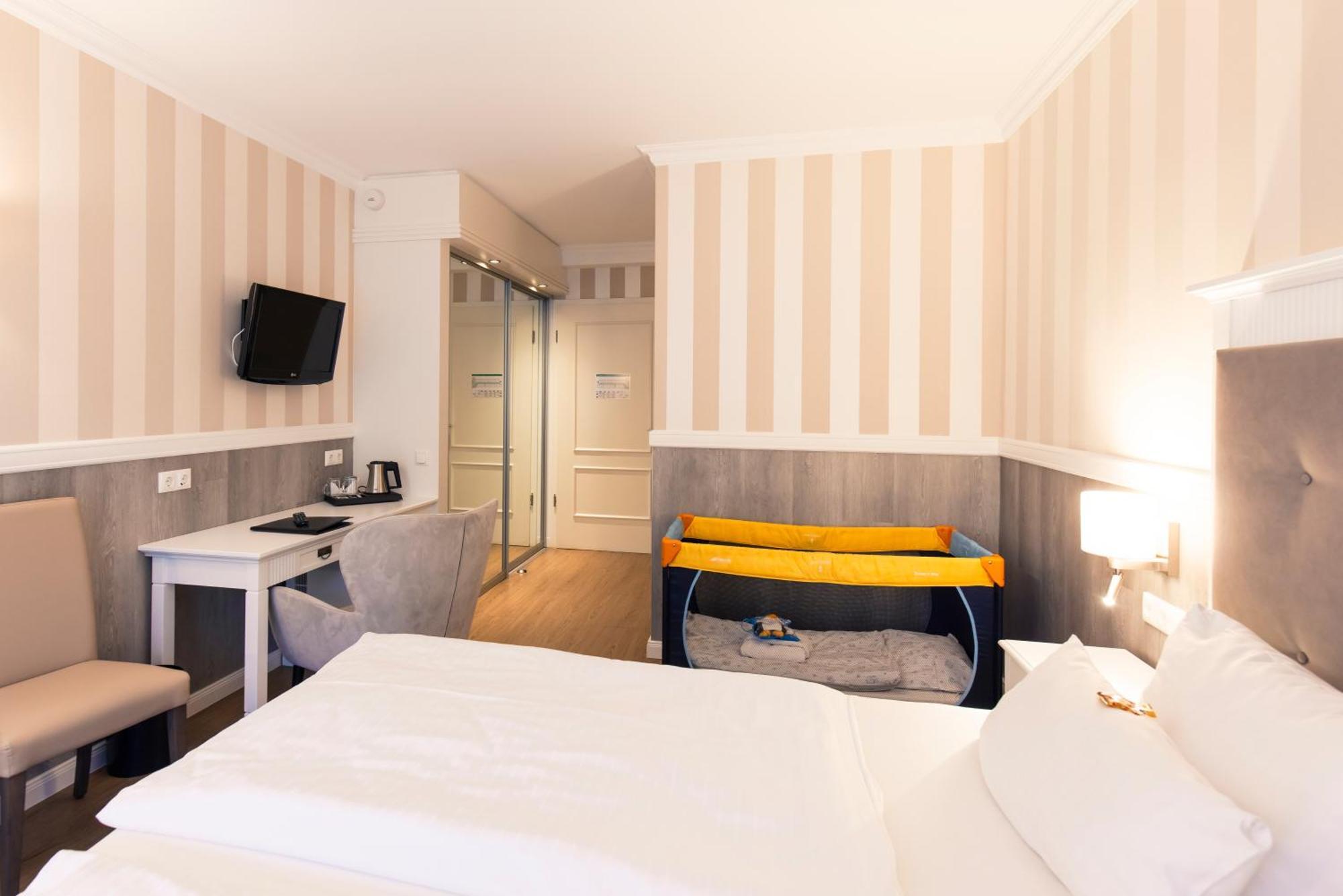 Resort Hotel IV Jahreszeiten Цингст Экстерьер фото