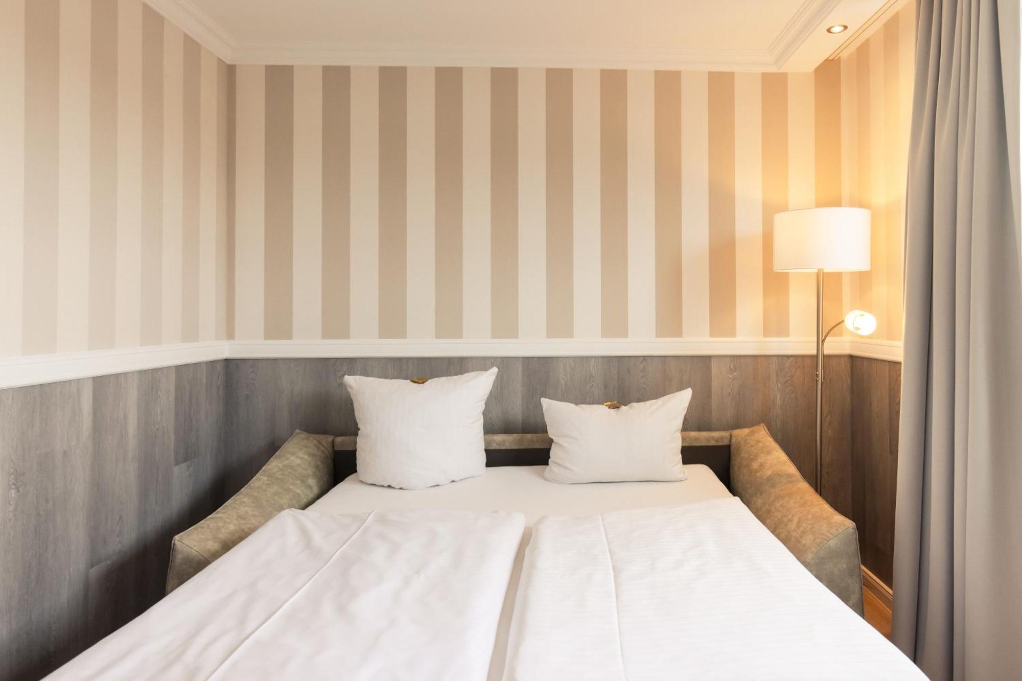 Resort Hotel IV Jahreszeiten Цингст Экстерьер фото